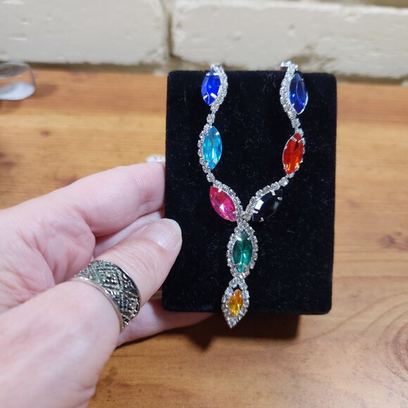 New Womens Swarovski Crystal Silver Plated Necklace & Earrings - Picture 3 of 7